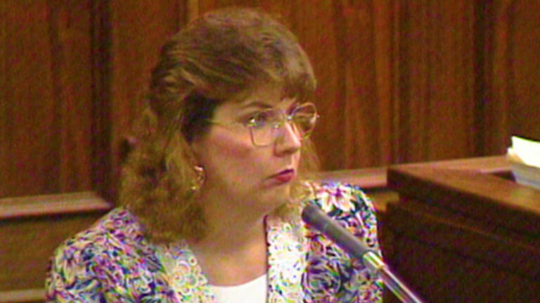 32-CA v. Menendez: Kathleen Simonton