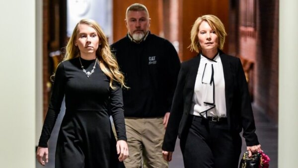 Father testifies for daughter charged with murdering baby