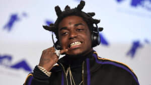 Drug possession charge against rapper Kodak Black dismissed