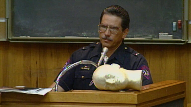 17-TX v. Mowbray: Officer Abel Perez Jr.