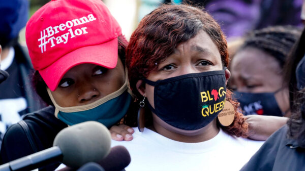 Breonna Taylor’s supporters criticize prosecutor in her case