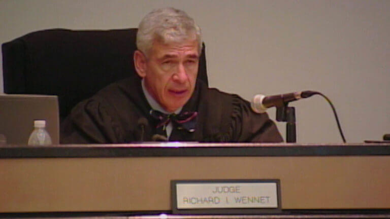 30-FL v. Benayer: Outside the Presence of the Jury