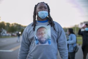 Warrant: Drug buys recorded weeks before Black man shot dead