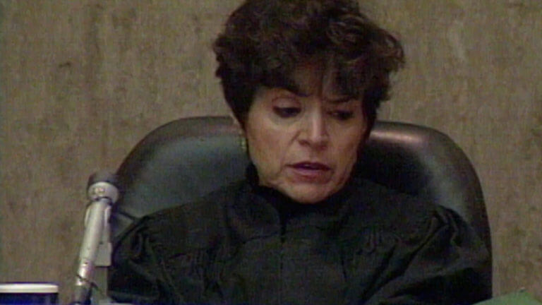 17-MI v. Kevorkian 1996: Outside the Presence of the Jury
