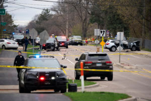 Police: Minnesota officer meant to draw Taser, not handgun