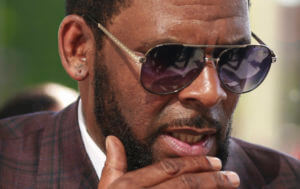 Jury of 7 men, 5 women to hear R Kelly sex trafficking case