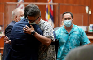 Judge rejects charges for Hawaii officers in teen’s killing