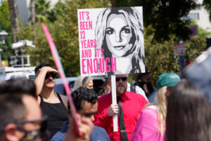 Judge suspends Britney Spears’ father from conservatorship
