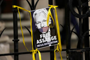 US asks UK court to permit extradition of WikiLeaks’ Assange