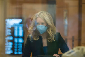 Elizabeth Holmes jurors hear different takes on her downfall