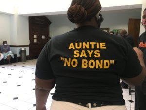 R.I.P. shirts raise questions about threats to fair trial rights