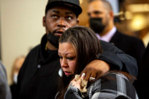 Daunte Wright’s mother detained after recording traffic stop