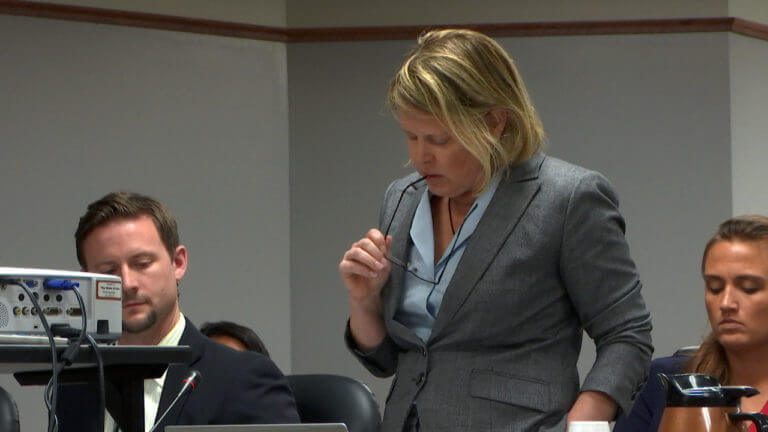 32-IA v. Carter: Outside the Presence of the Jury