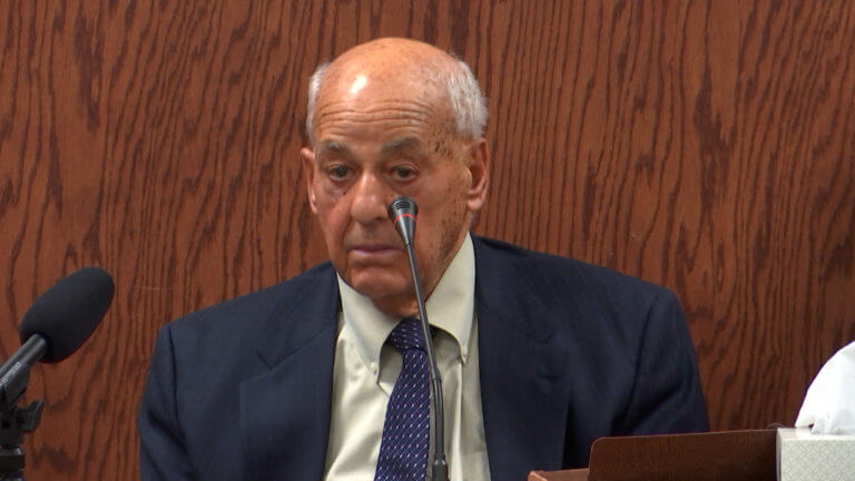 33-IA v. Carter: Dr. Cyril Wecht