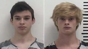 Iowa teen charged with killing teacher seeks juvenile trial