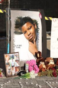 Parents sue after death of teen from Florida drop-tower ride