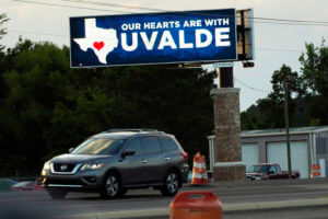Police waited 45 minutes in school before pursuing shooter