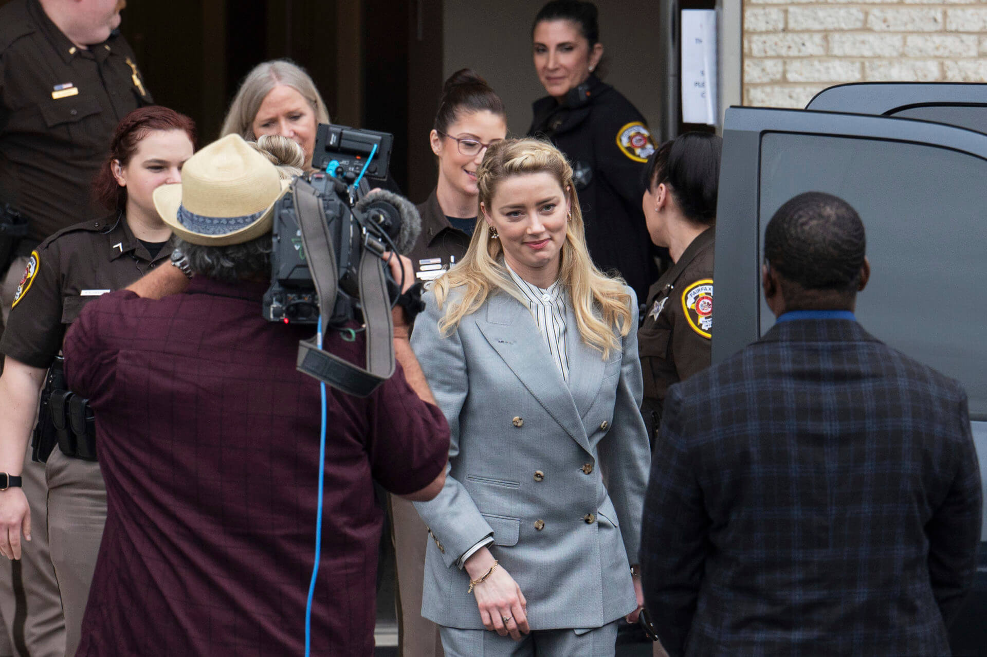 No verdict yet in Depp-Heard trial; jury to return Wednesday | Court TV