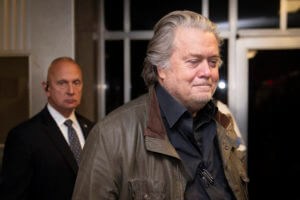 Government says Steve Bannon should get 6-month sentence