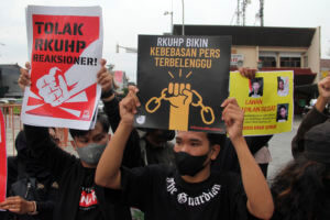 Indonesia’s Parliament votes to ban sex outside of marriage