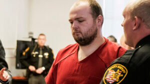 Man convicted in Ohio family massacre wants new trial