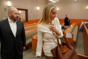 Gwyneth Paltrow ski collision trial brings doctors to stand