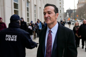 Split verdict for ex-Fox execs in soccer rights bribe case