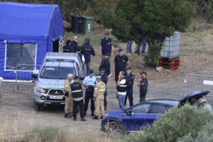 Police resume search for Madeleine McCann, child missing since 2007