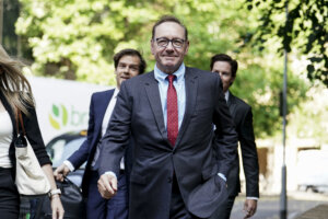 Kevin Spacey’s accuser describes actor as a ‘slippery, snaky’ predator to avoid