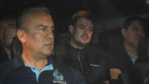Aruba requests Joran van der Sloot case documents