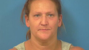 Sheriff: Daughter buried father in desert, stole VA benefits