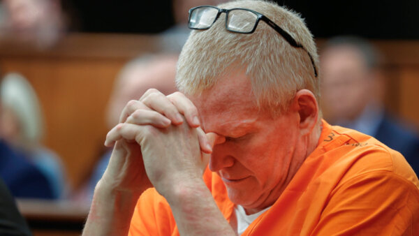 Alex Murdaugh claims unknown male DNA was under slain wife’s nails