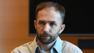 Witness says he was pressured to destroy evidence of Dulos murder