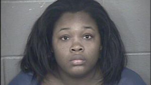 Kansas City mother charged after putting infant in oven