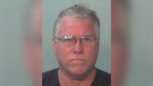 Man claims he killed girlfriend in self-defense in argument over onions