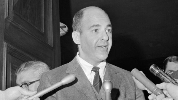 Renowned pathologist Dr. Cyril Wecht dies at 93
