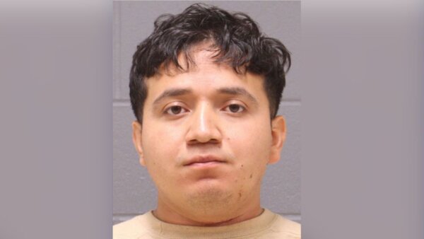 Marine Corps recruiter accused of breaking into home, stabbing girl