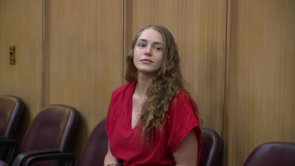 Computer hacking case dismissed against Courtney Clenney, parents