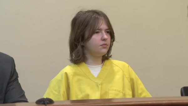 Attorney: Teen accused of killing mother threatened in jail