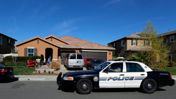 Foster family pleads guilty to abusing children, including Turpin family