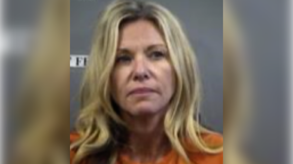 Lori Vallow wants to represent herself against Arizona murder charges
