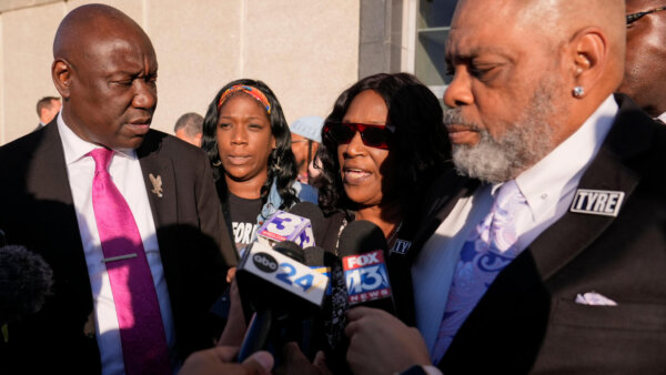 2 ex-officers get home detention, one stays in jail in Tyre Nichols case