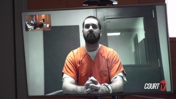 Prosecutors: Knife, texts link suspect to pregnant woman’s murder
