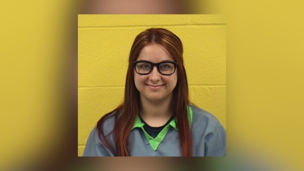 Sydney Powell, convicted of mom’s brutal murder, wins new trial