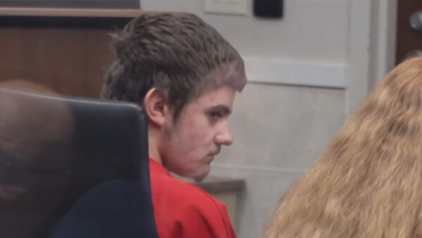 FBI alleges Wisconsin teen killed parents in plot to assassinate Trump
