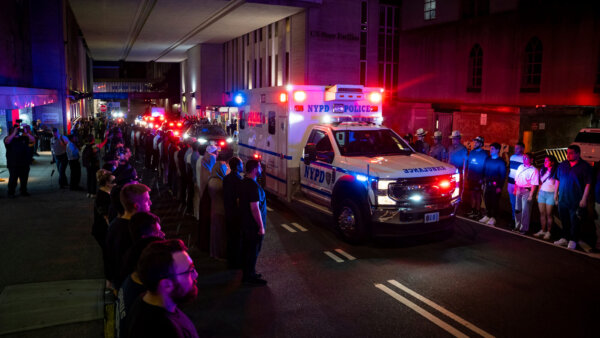Mayor: NYC gunman who killed 4 was targeting NFL offices