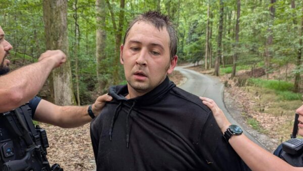 Prosecutors: Austin Drummond was given phones, shelter on the run