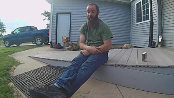 Iowa man convicted of killing four people with metal pipe