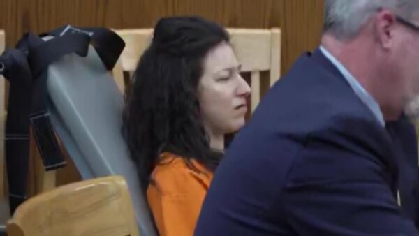 Taylor Schabusiness offers apology at sentencing for prison assault
