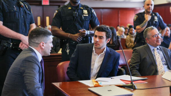 Judge dismisses federal murder charge against Luigi Mangione
